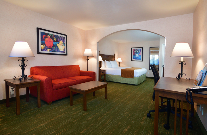 Spacious Rooms With Modern Amenities for a Comfortable Stay.